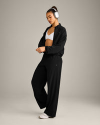 AirMove™ Straight Leg Pants with Reflective Logo | Black