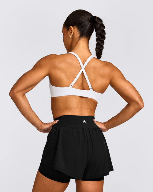 EasyLift™ Cross Back Sports Bra | White