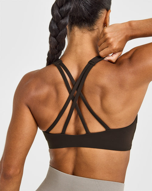 EasyLift™ High Neck Sports Bra with White Logo | 70% Cocoa