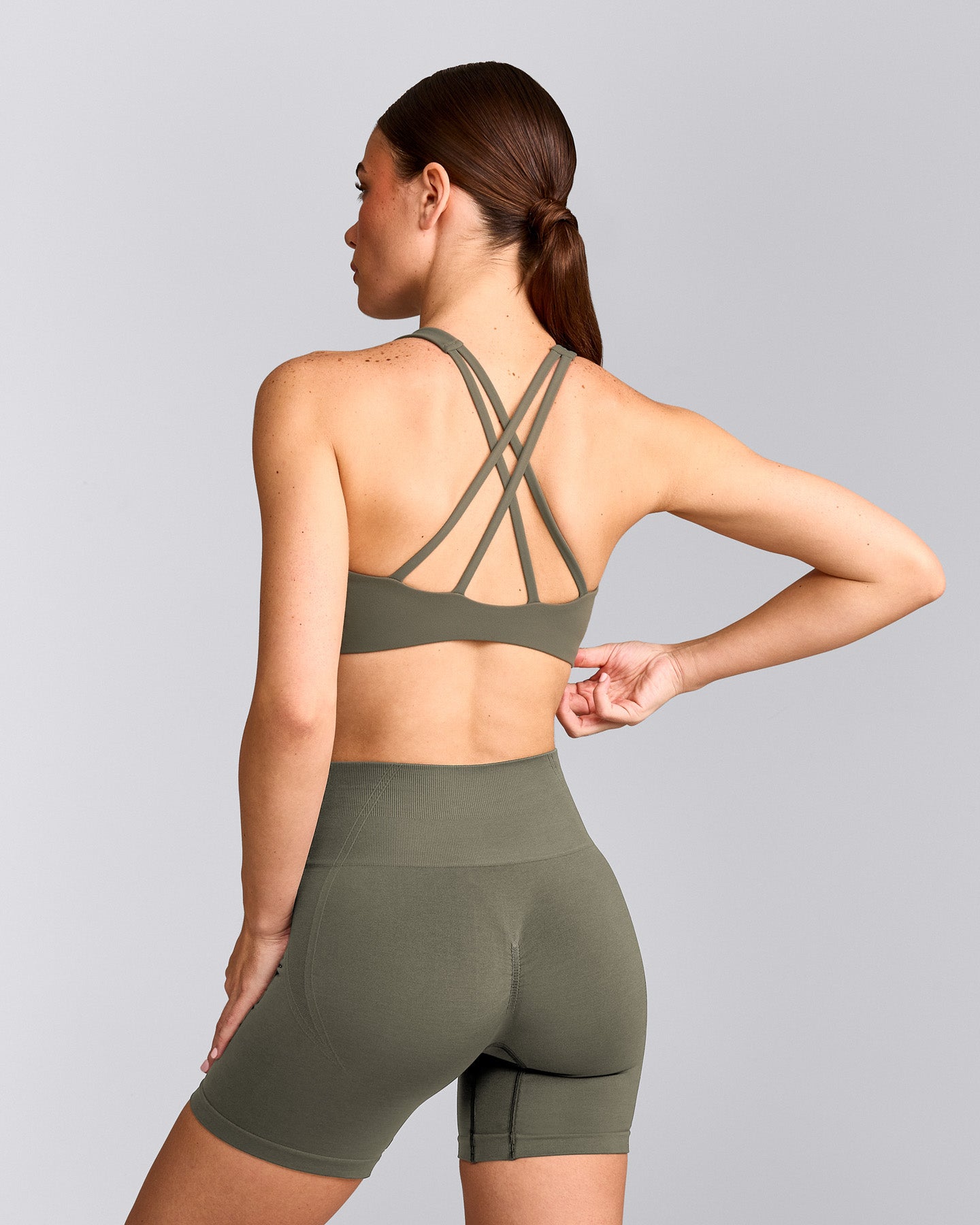 EasyLift™ High Neck Sports Bra with Grey Logo | Alpine Green