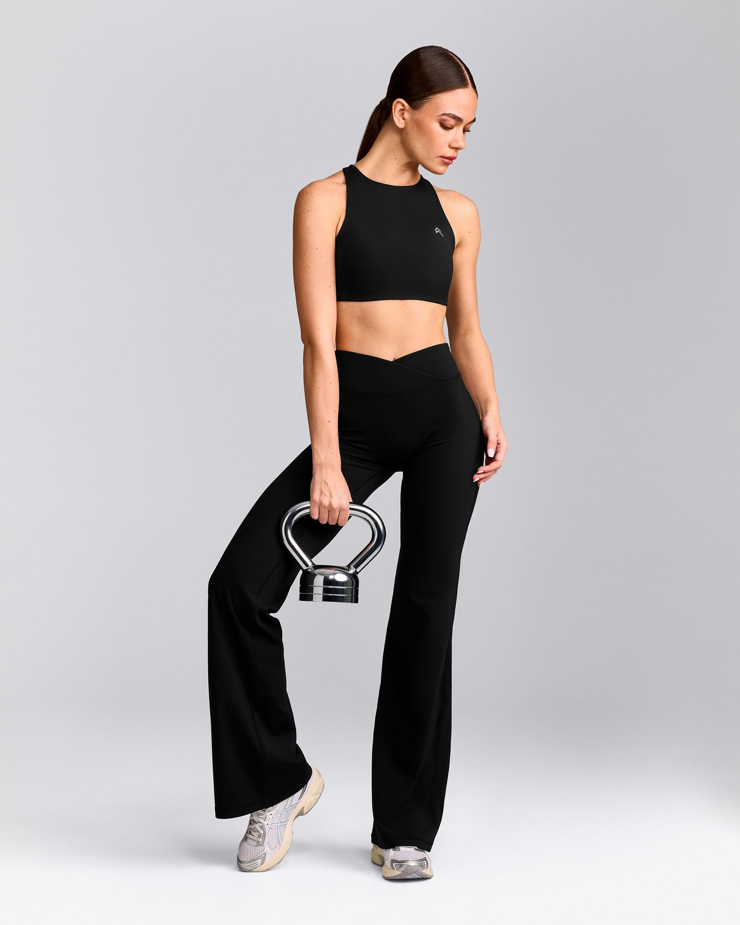 EasyLift™ High Neck Sports Bra with Gray Logo | Black