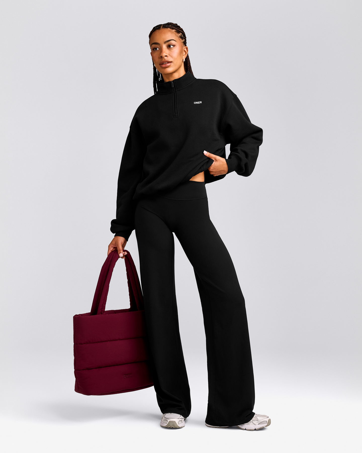 Foundations Cosy 1/4 Zip Sweatshirt | Black
