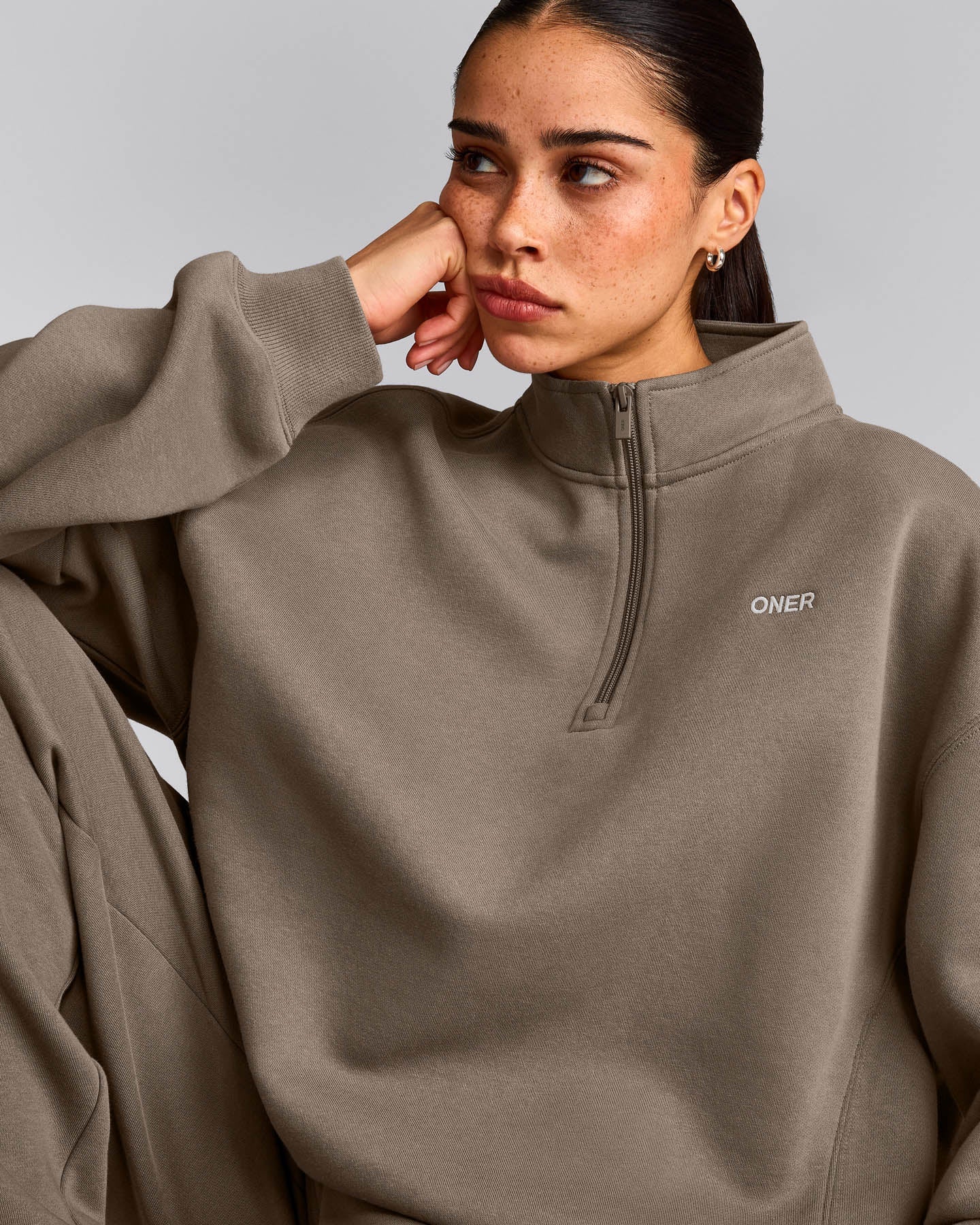 Foundations Cosy 1/4 Zip Sweatshirt | Minky