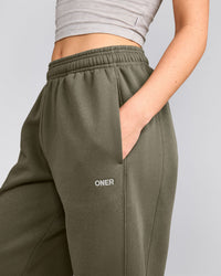Foundations Cosy Joggers | Alpine Green