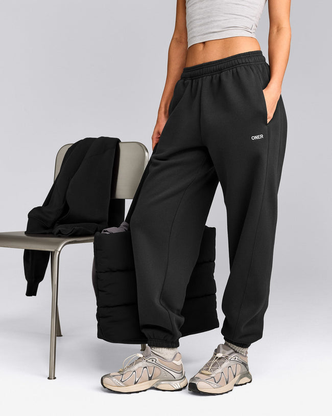 Foundations Cosy Joggers | Soft Black
