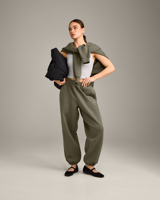 Foundations Cosy Oversized Joggers | Alpine Green