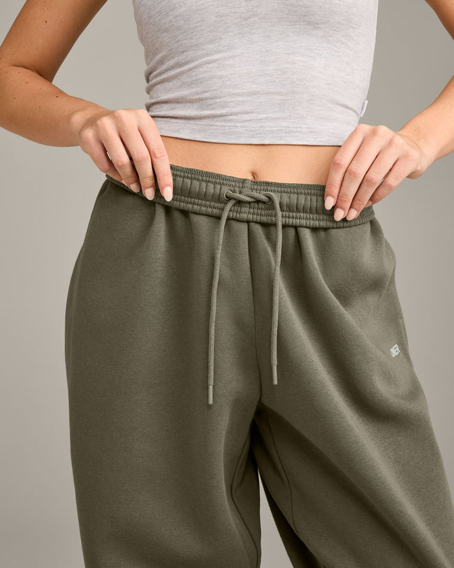 Foundations Cosy Oversized Joggers | Alpine Green