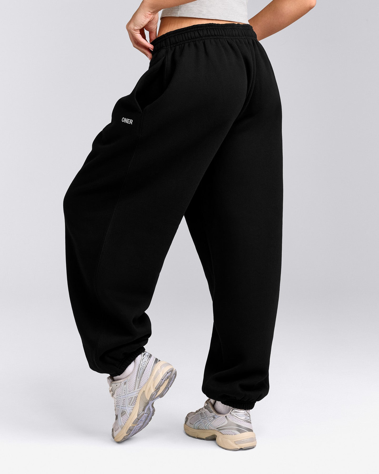 Foundations Cosy Oversized Joggers | Black