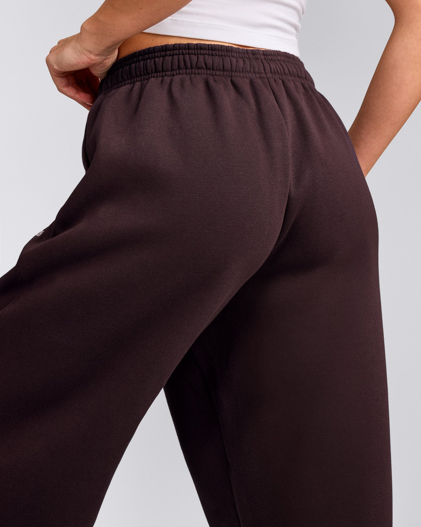 Foundations Cosy Oversized Joggers | Plum Brown