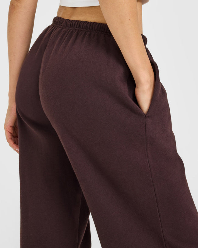 Mid Weight Relaxed Straight Leg Joggers | Plum Brown