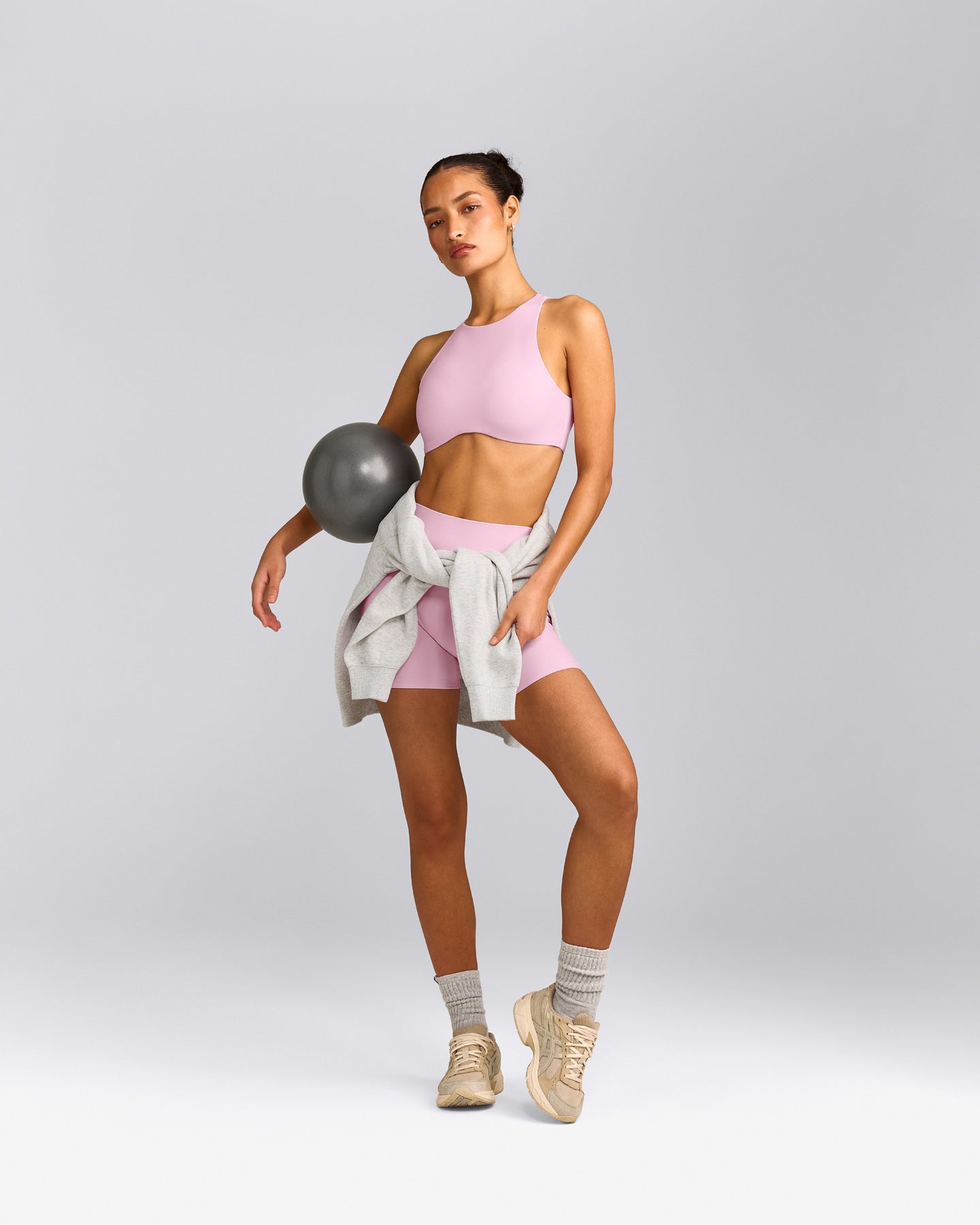 SoftMotion™ High Neck Sports Bra with Grey Logo | Chalk Pink