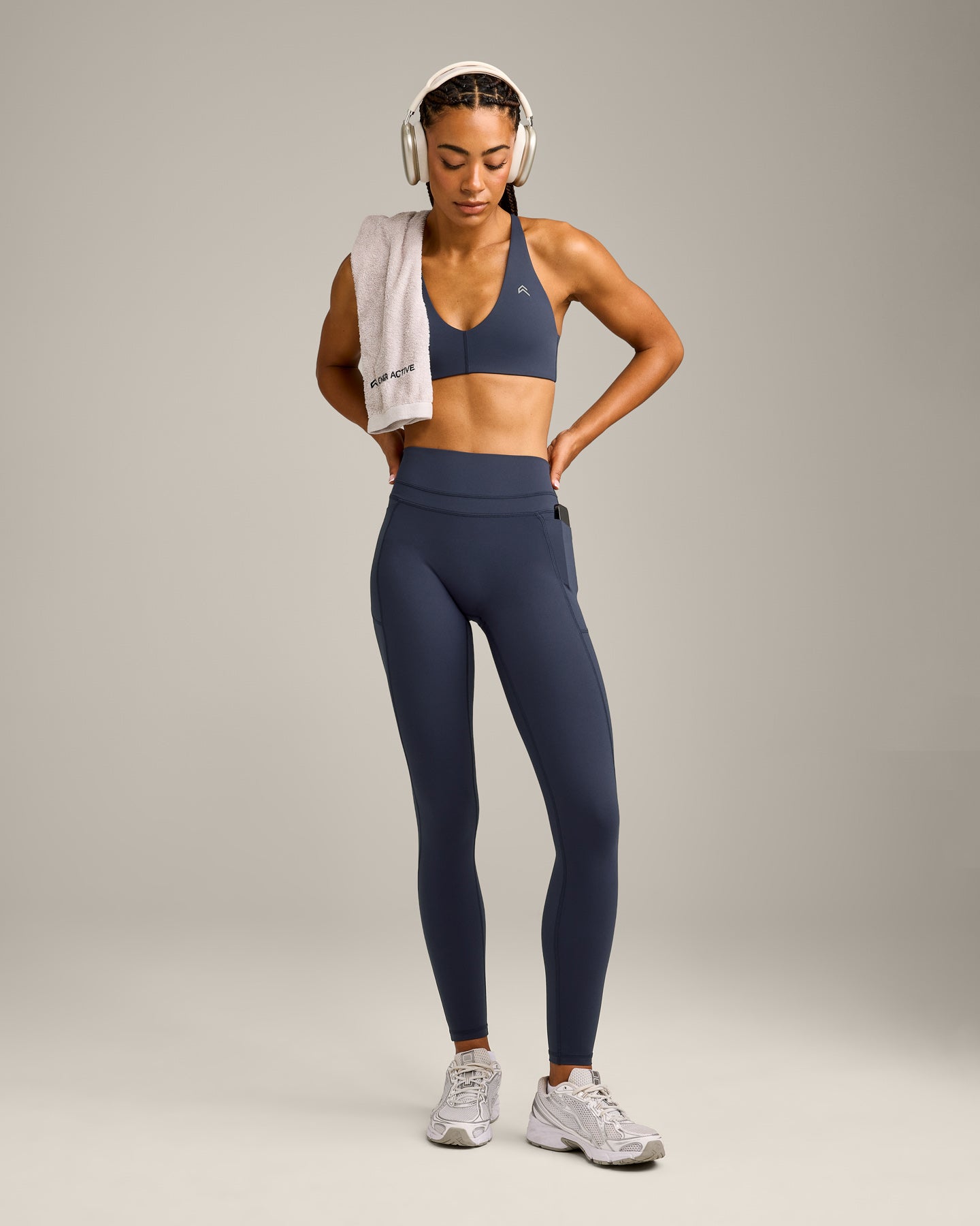 UnifiedMove High Waisted Pocket Leggings with Reflective Logo | True Blue