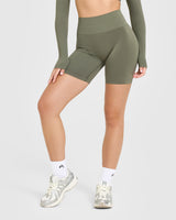 Effortless Seamless Shorts with White Logo | Alpine Green