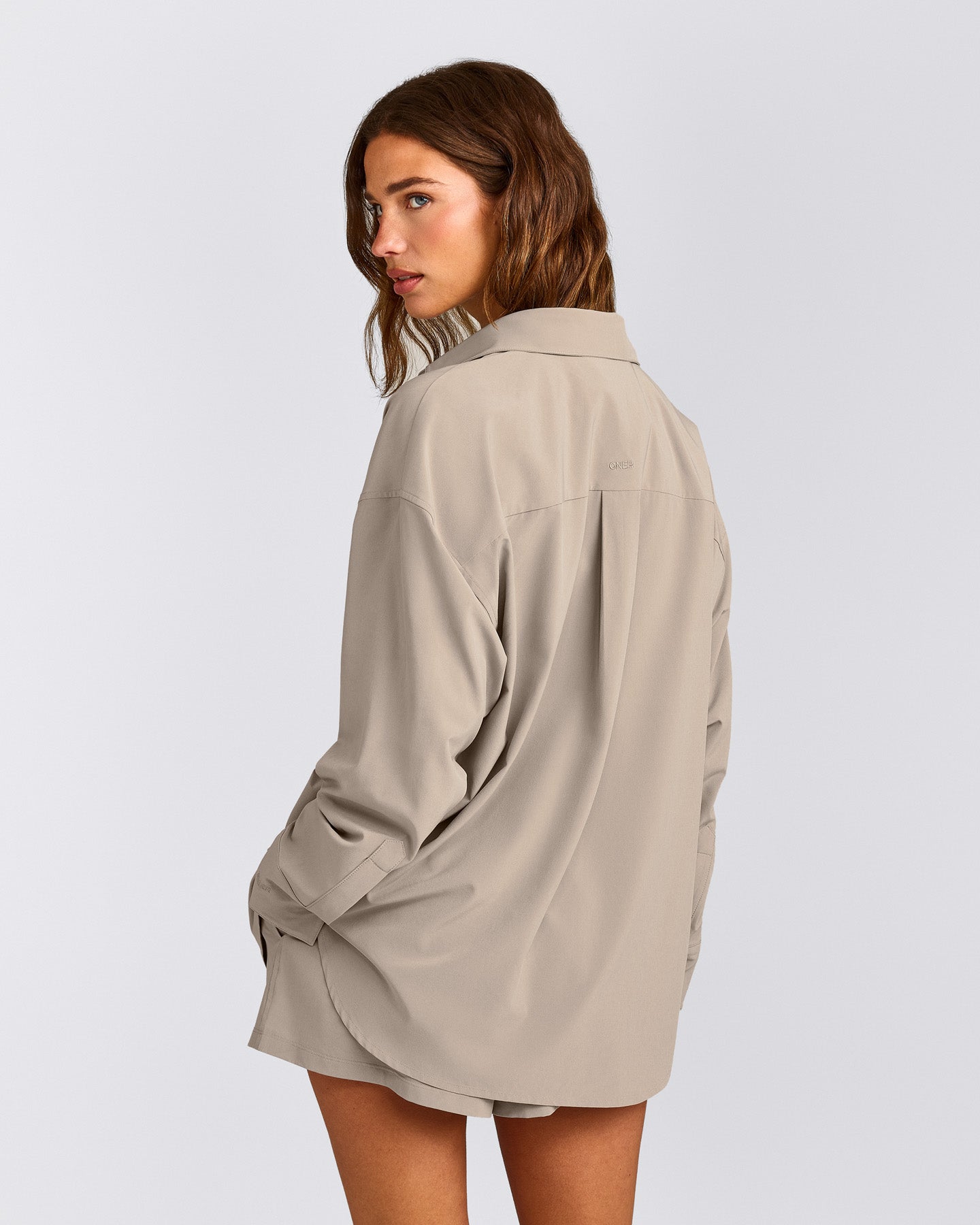 AirMove™ Shirt | Warm Sand