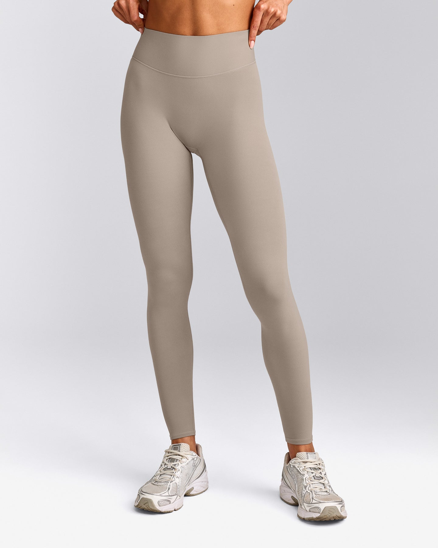 SoftMotion™ High Waisted Leggings with White Logo | Warm Sand