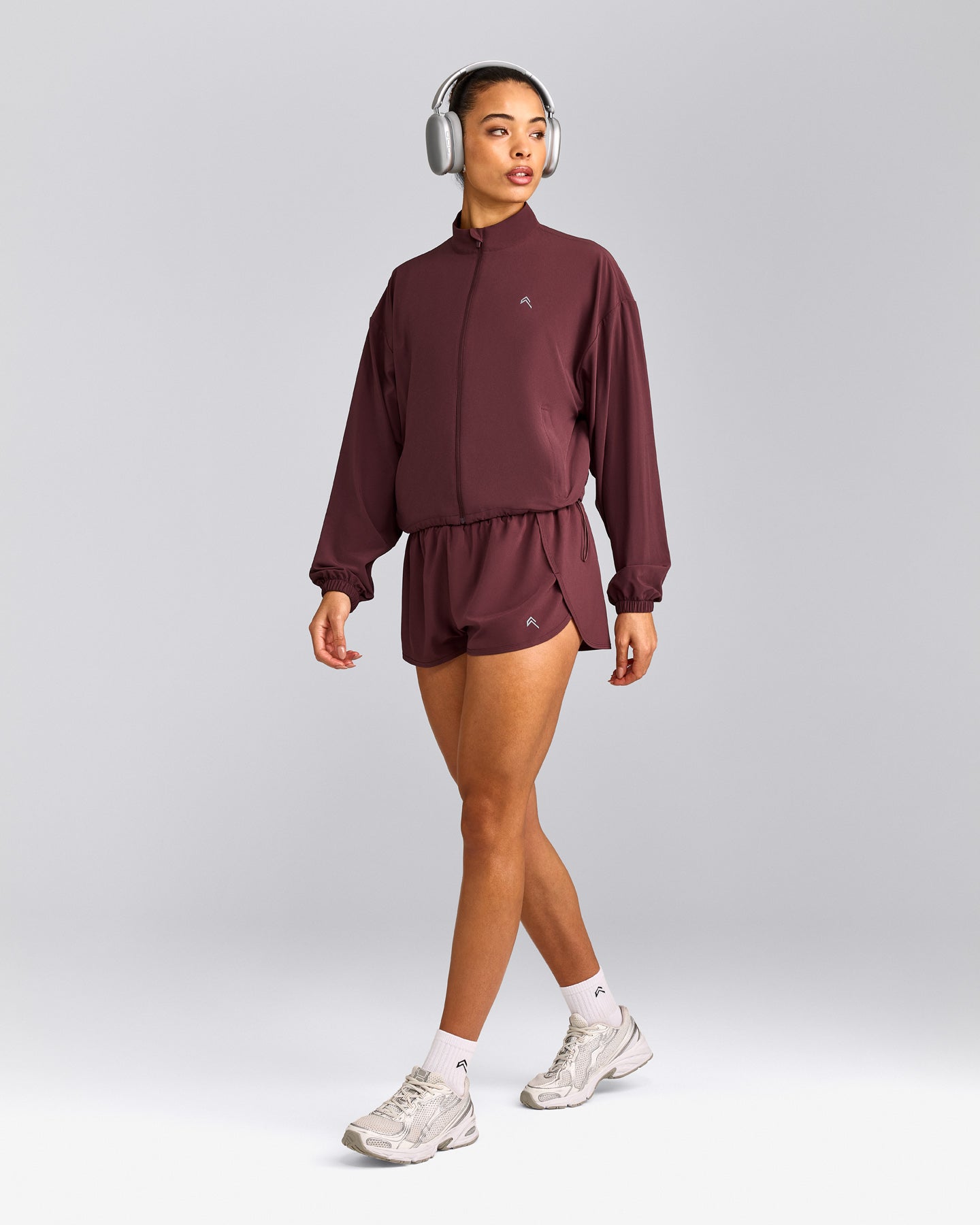 AirMove™ Jacket with Reflective Logo | Velvet Mocha