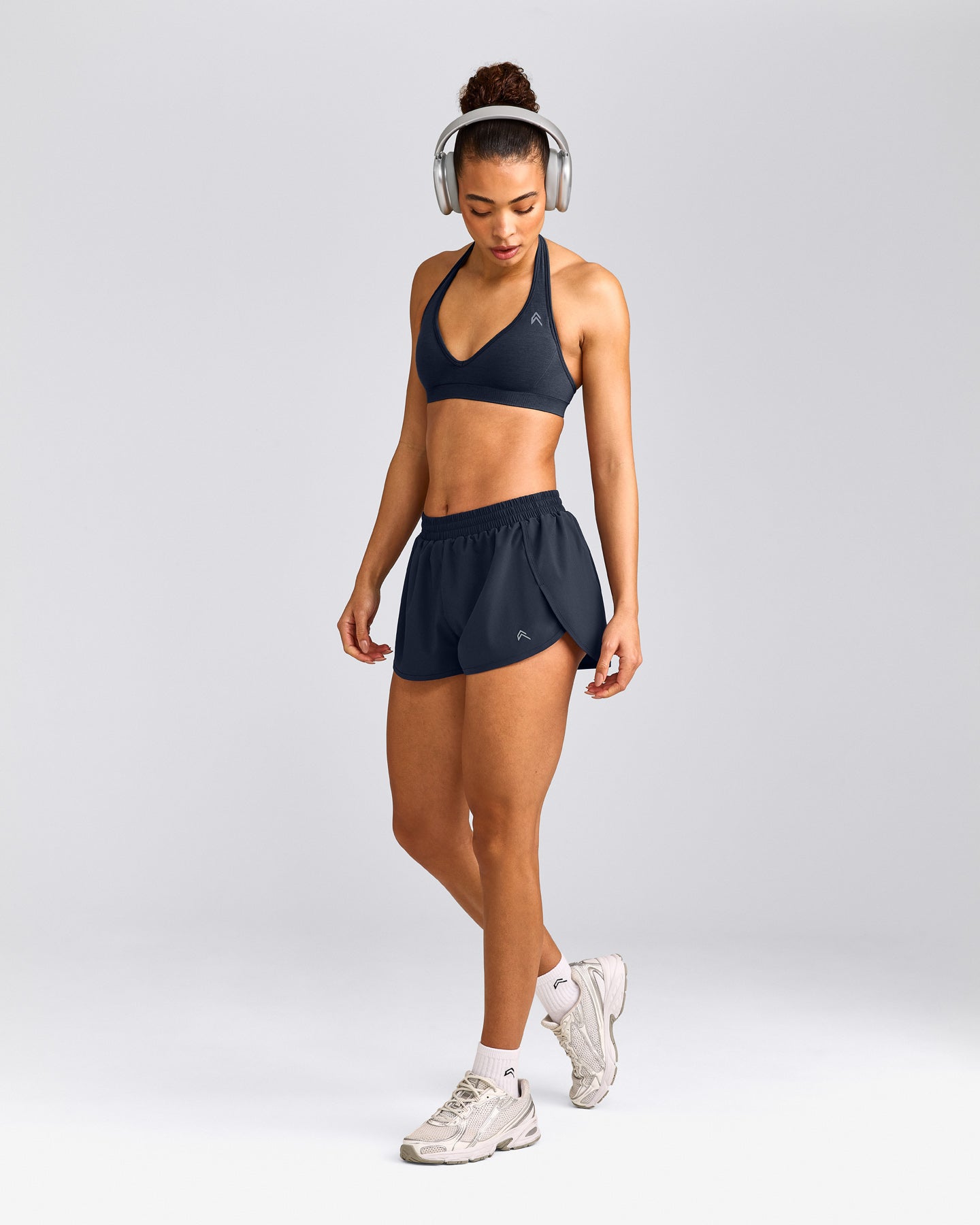 EffortlessLift™ Seamless Halter Neck Sports Bra with Grey Logo | True Blue