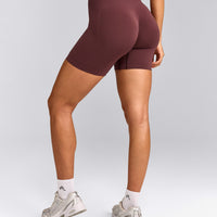 EffortlessLift™ Seamless Shorts with Grey Logo | Velvet Mocha