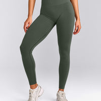 EffortlessLift™ Seamless Leggings with Grey Logo | Dark Khaki