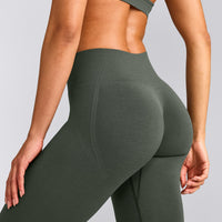 EffortlessLift™ Seamless Leggings with Grey Logo | Dark Khaki