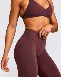 EffortlessLift™ Seamless Mid Rise Leggings with Grey Logo | Velvet Mocha