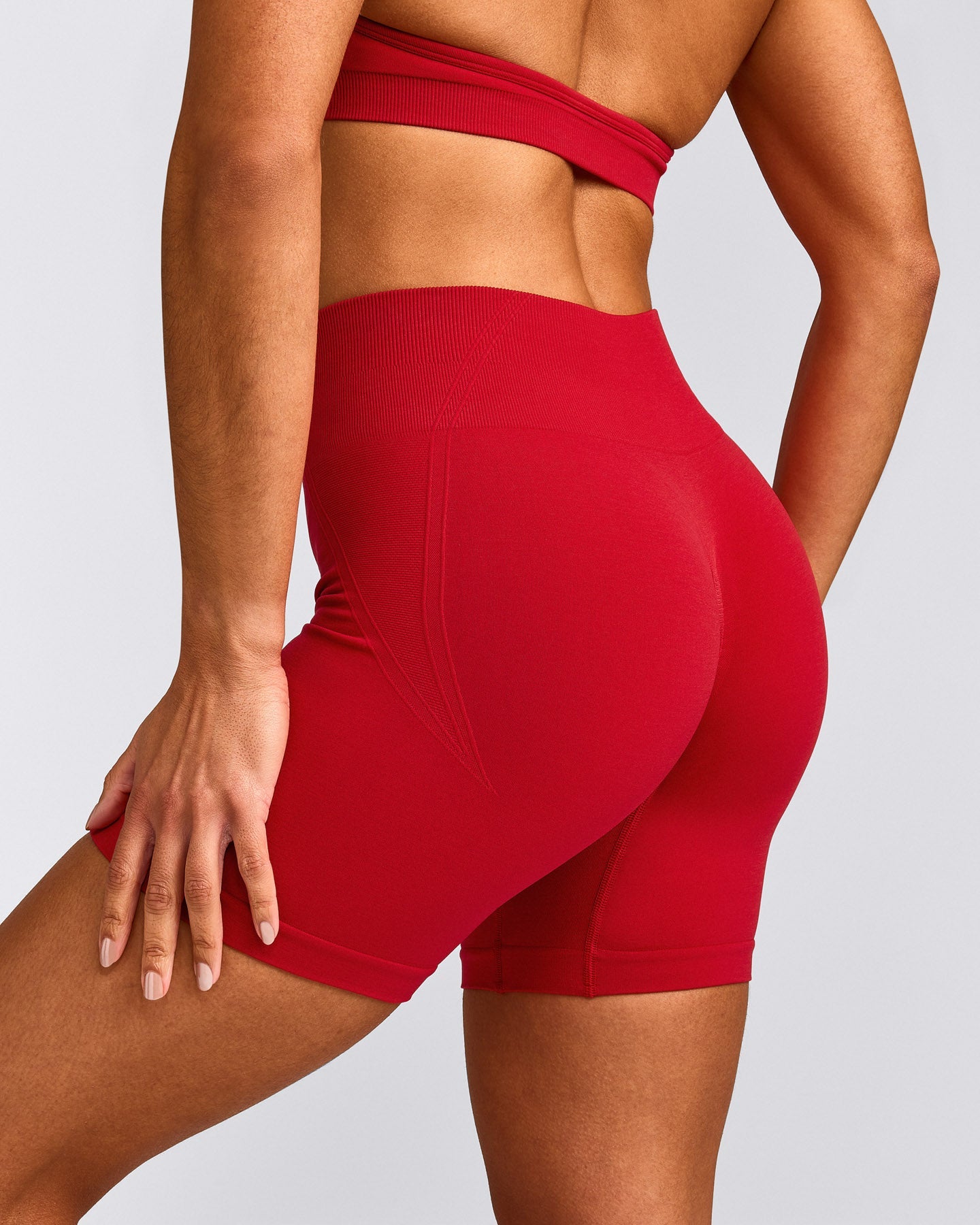 EffortlessLift™ Seamless Mid Rise Shorts with Grey Logo | Fiery Red