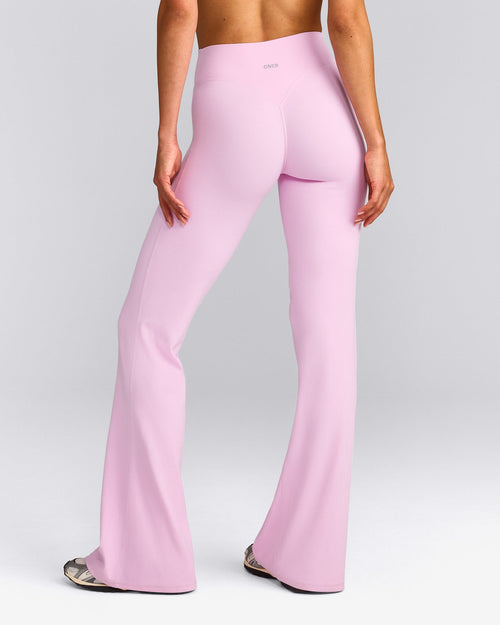 SoftMotion™ Flared Trousers with Gray Logo | Chalk Pink