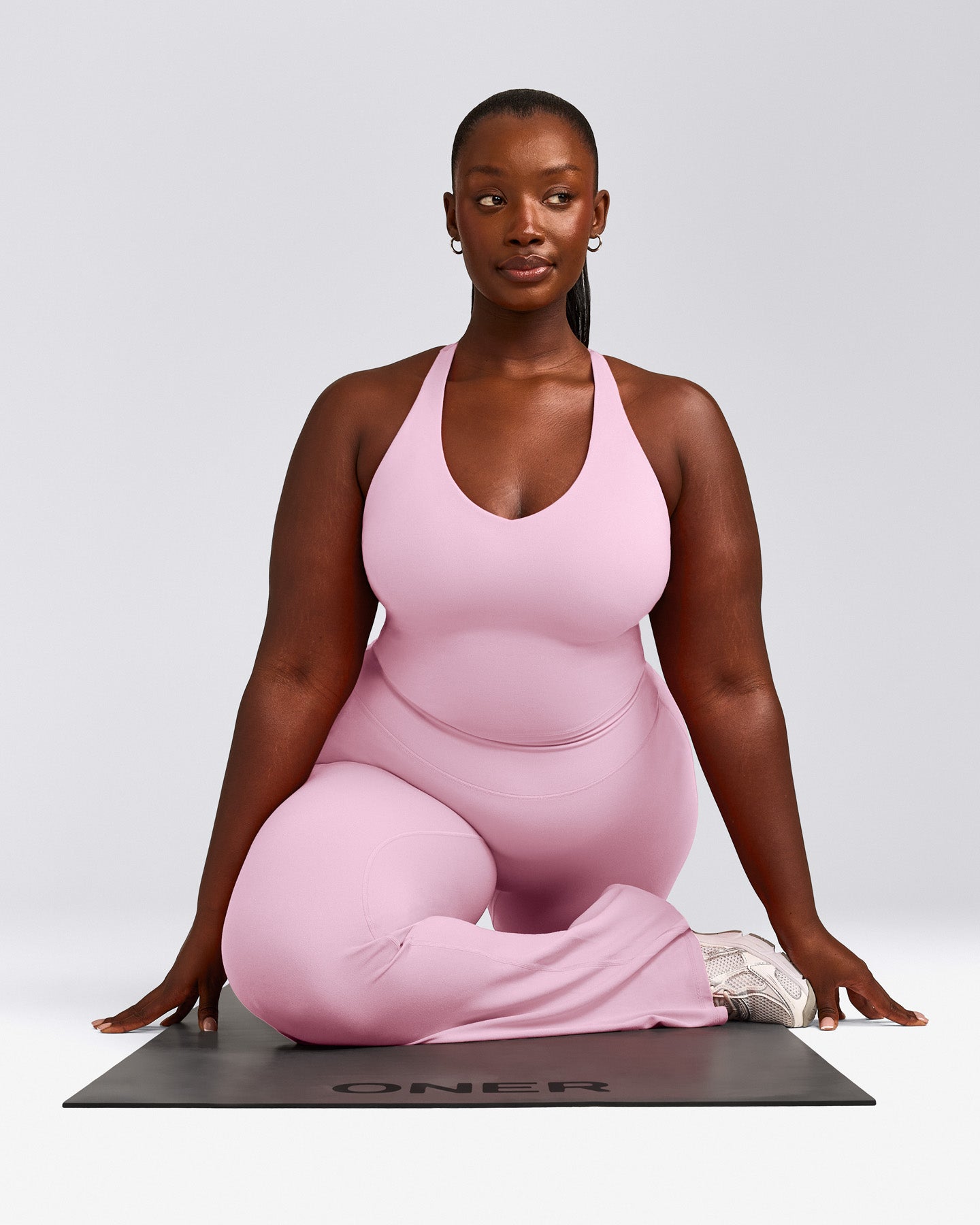 SoftMotion™ Racer Back Mid Vest with Built in Bra Shelf with Grey Logo | Chalk Pink