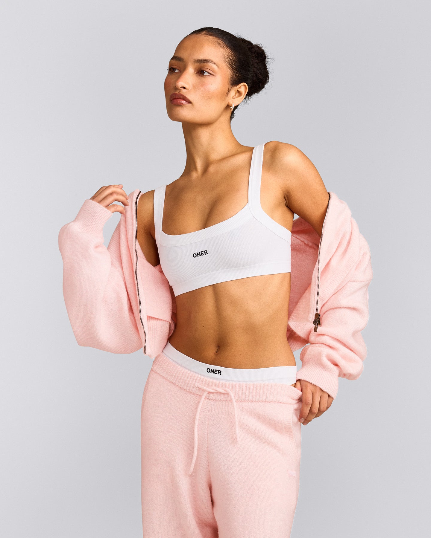 Seamless Scoop Neck Bralette | White