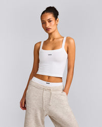 Seamless Scoop Neck Vest | White