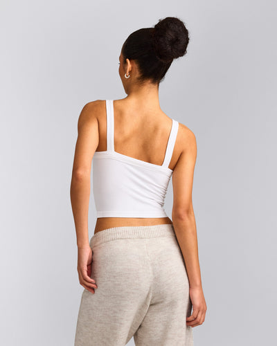 Seamless Scoop Neck Vest | White