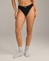 Seamless Thong | Black