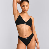 Seamless Strappy Bralette | Black