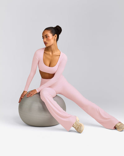 SoftMotion™ Scoop Neck Long Sleeve Crop Top with Built in Bra Shelf with Grey Logo | Soft Girl Pink