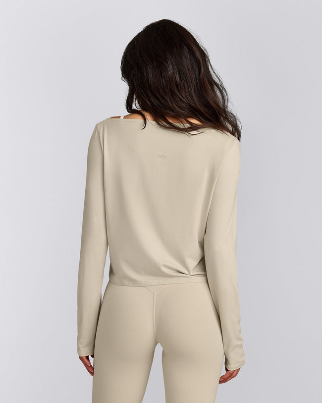 FormeSoft™ Relaxed Slash Neck Long Sleeve Top | Oatmeal