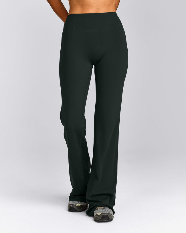 SoftMotion™ Flared Bottoms with Grey Logo | Emerald Noir