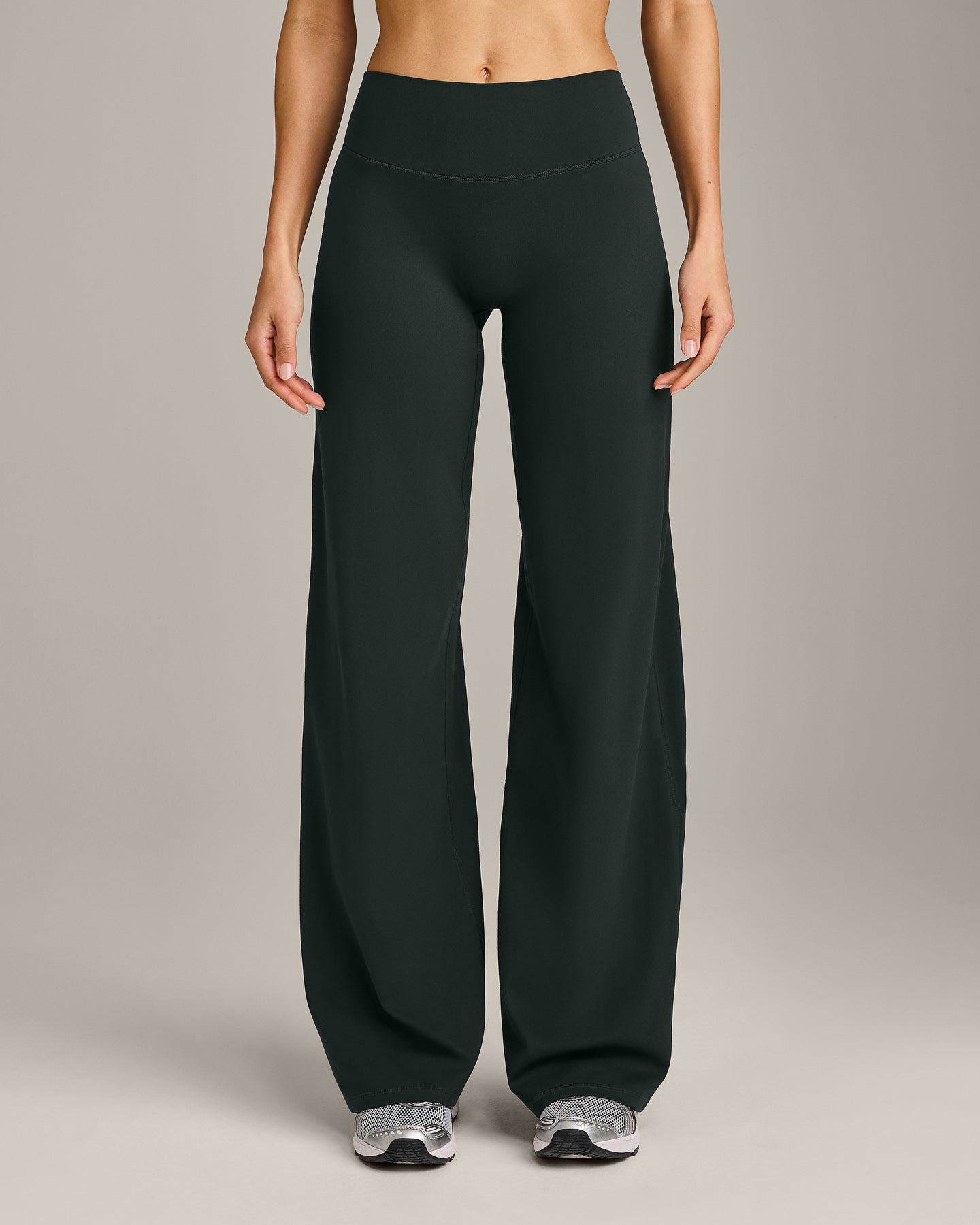 SoftMotion™ Straight Leg Bottoms with Grey Logo | Emerald Noir