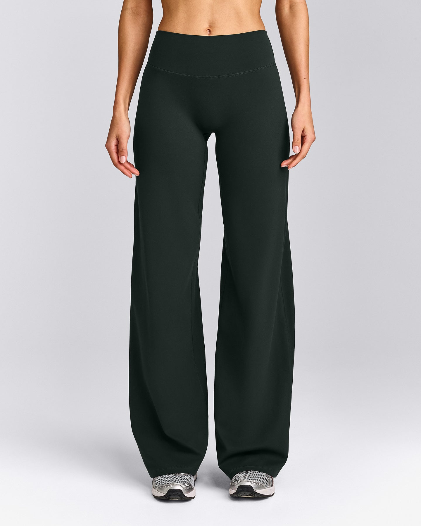 SoftMotion™ Straight Leg Bottoms with Grey Logo | Emerald Noir
