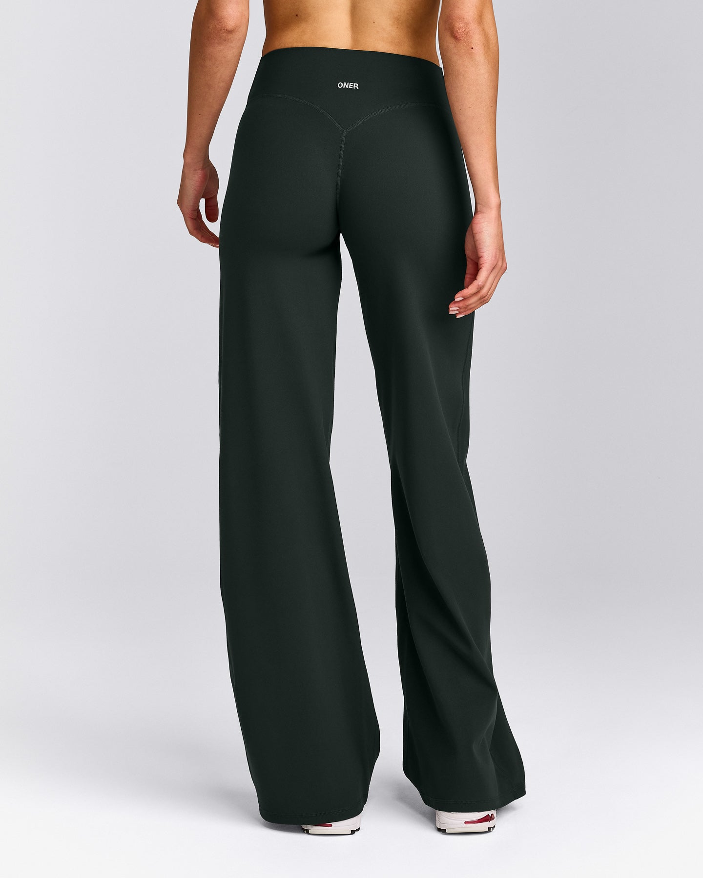 SoftMotion™ Straight Leg Bottoms with Grey Logo | Emerald Noir