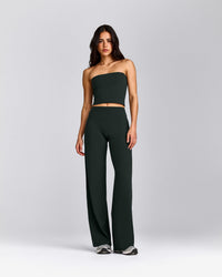 SoftMotion™ Straight Leg Bottoms with Grey Logo | Emerald Noir