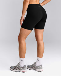 UnifiedMove™ V Front Mid Rise Shorts 6" with Reflective Logo | Black