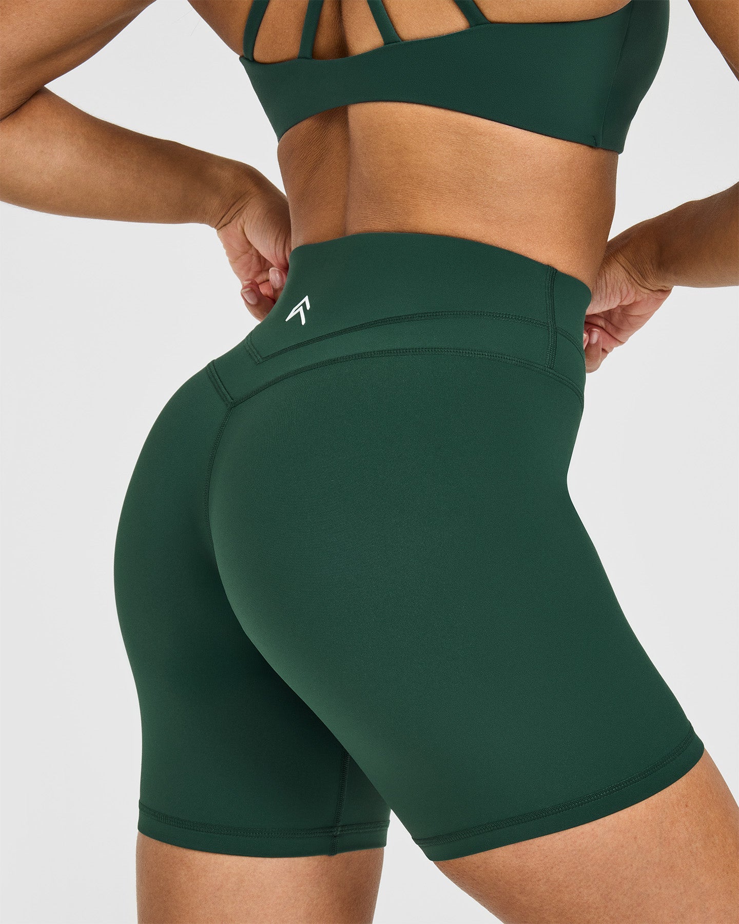 UnifiedMove™ High Waisted Shorts 6" | Racing Green
