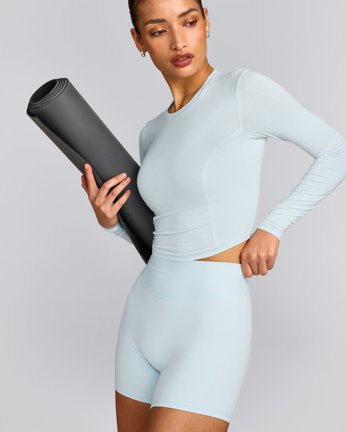 Mellow™ Motion Crew Neck Long Sleeve Mid Top | Cloud Blue