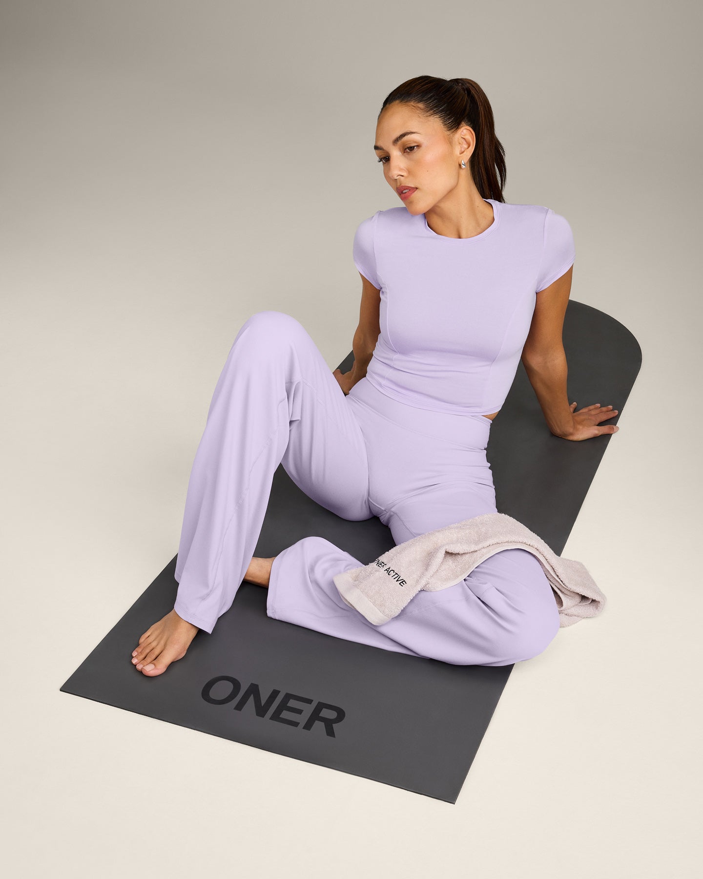 Mellow™ Motion Crew Neck Mid Top | Lavender Purple