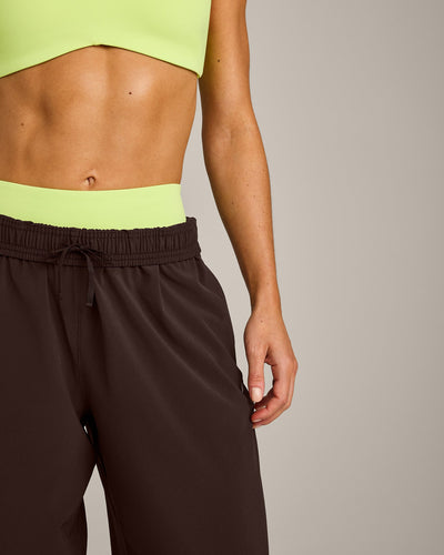 AirMove™ Straight Leg Pants New Branding | 70% Cocoa
