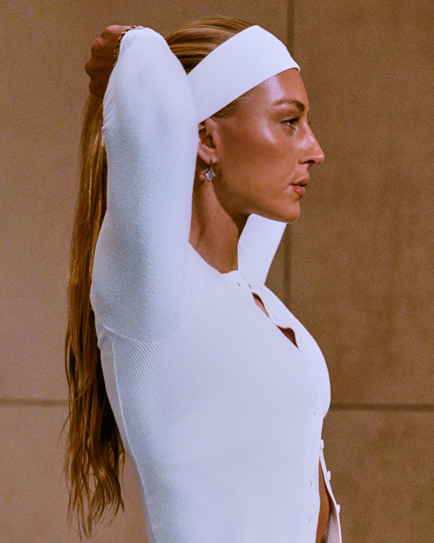 SoftMotion™ Headband with Grey Logo | White