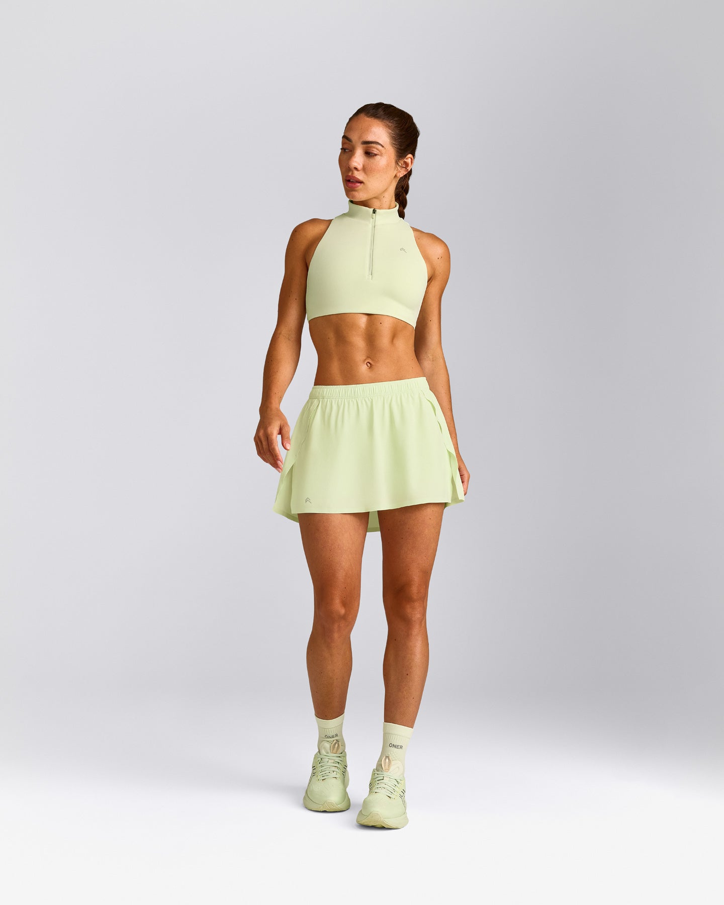 EasyLift™ Zip High Neck Sports Bra New Branding | Meadow Mist Green