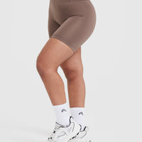 Timeless High Waisted Shorts 6" | Cool Brown