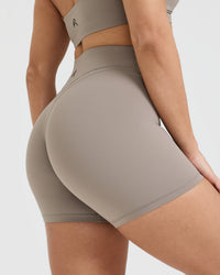 UnifiedMove™ Wrap Shorts 6" | Minky