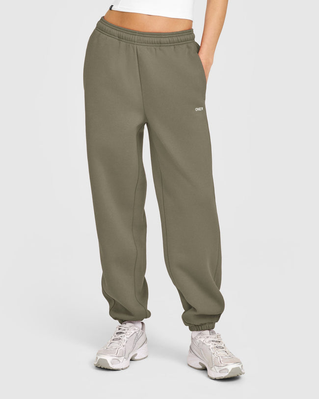 Foundations Joggers | Alpine Green